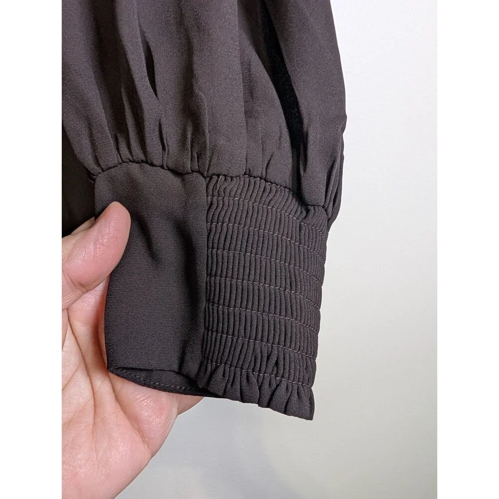 Madewell Chiffon Turtleneck Blouse XS Molasses Brown Smocked Cuff NWT NY352 - Picture 9 of 13